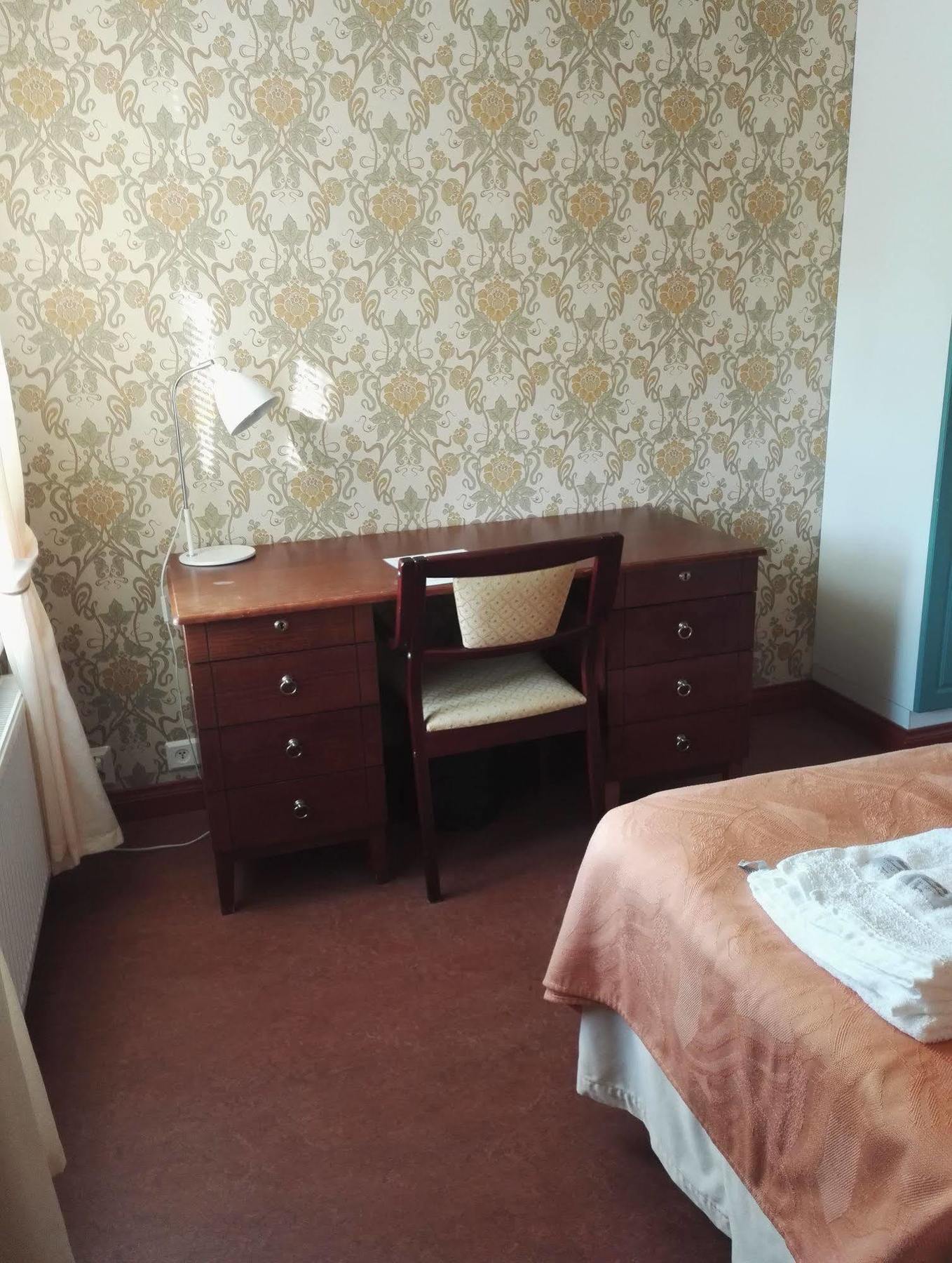 Hostel Savonlinnan Kansanopisto - Wanha Pappila Savonlinna