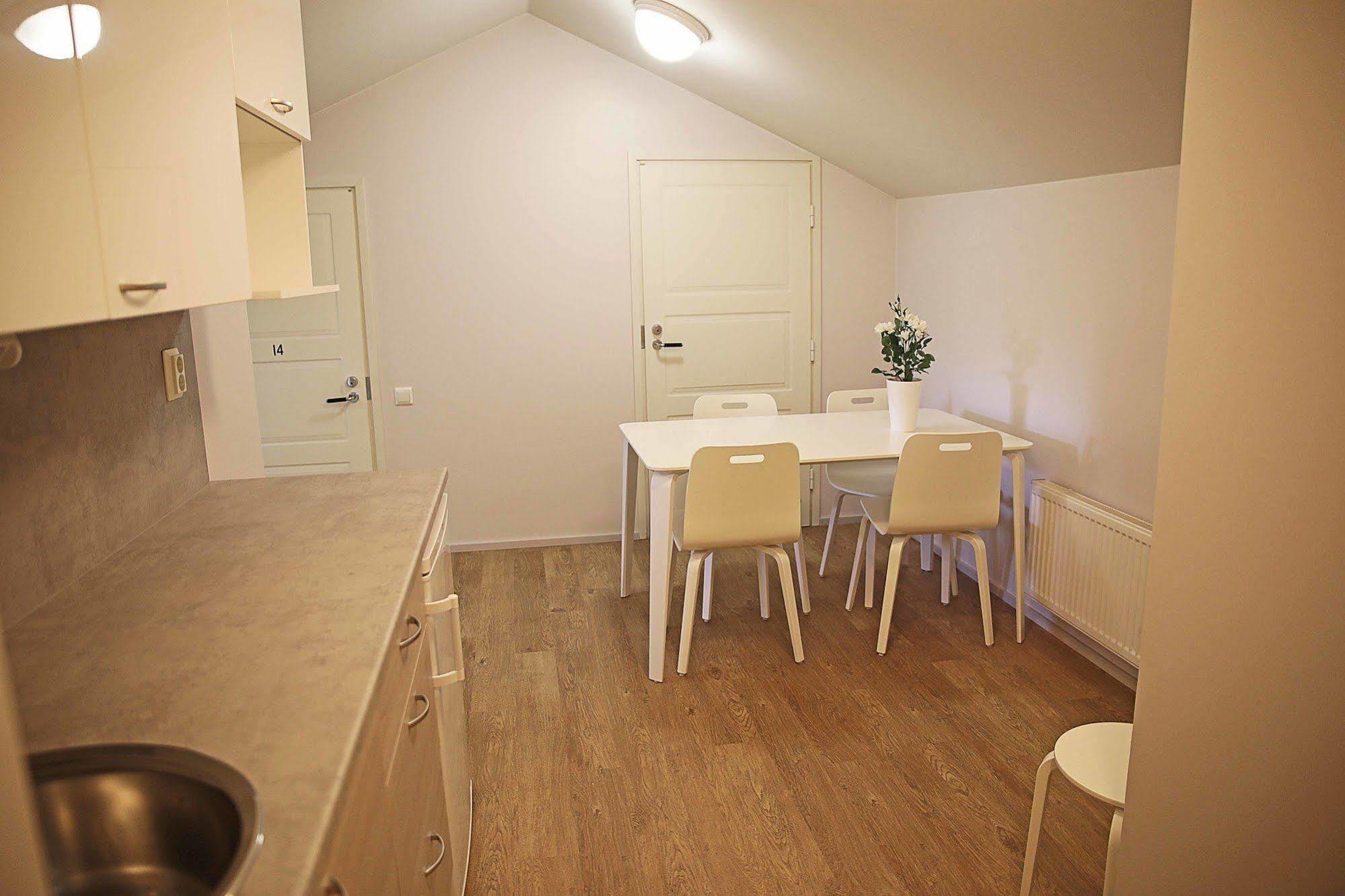 Hostel Savonlinnan Kansanopisto - Wanha Pappila *
